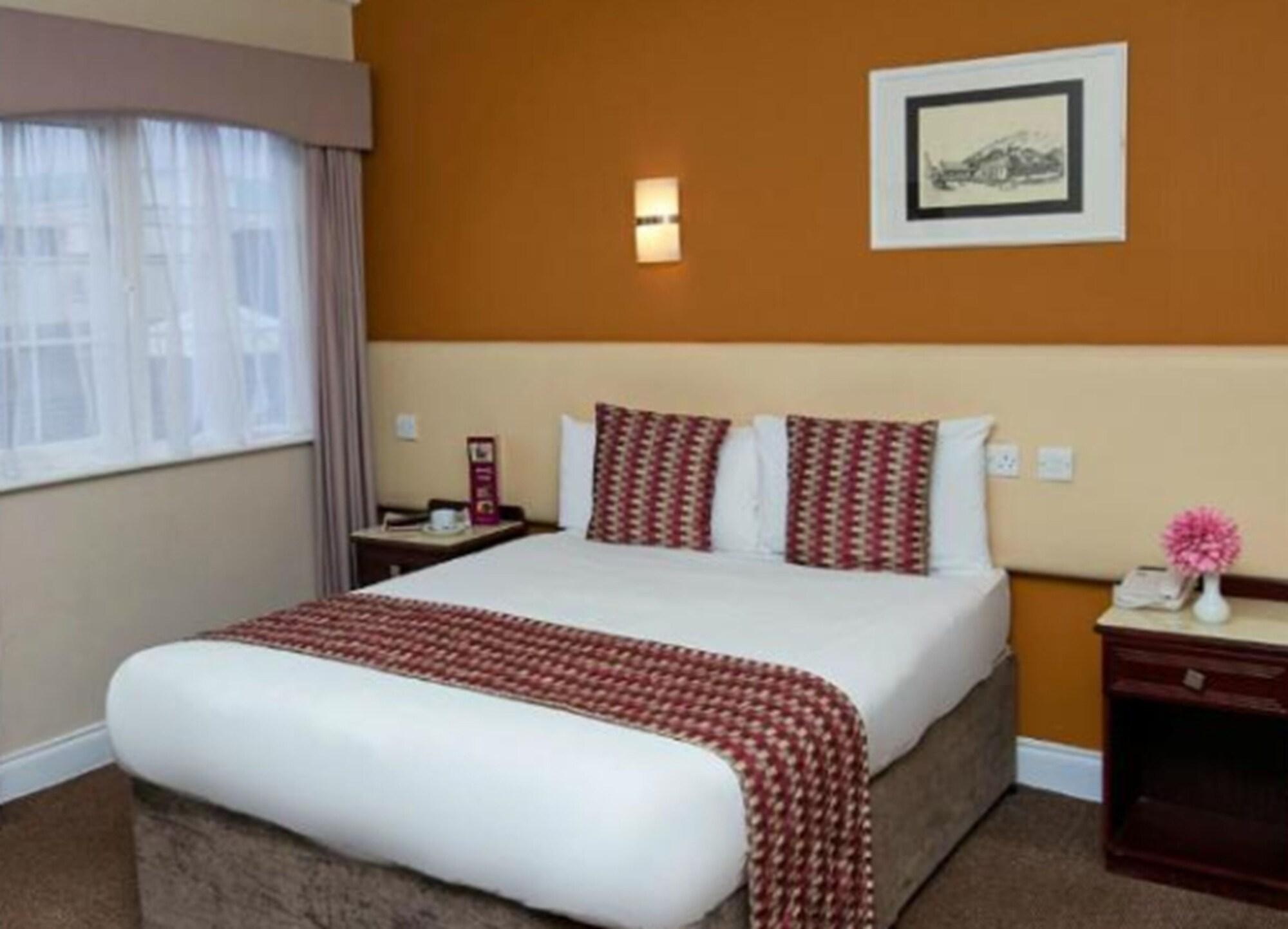 Eviston House Hotel Killarney Exterior photo