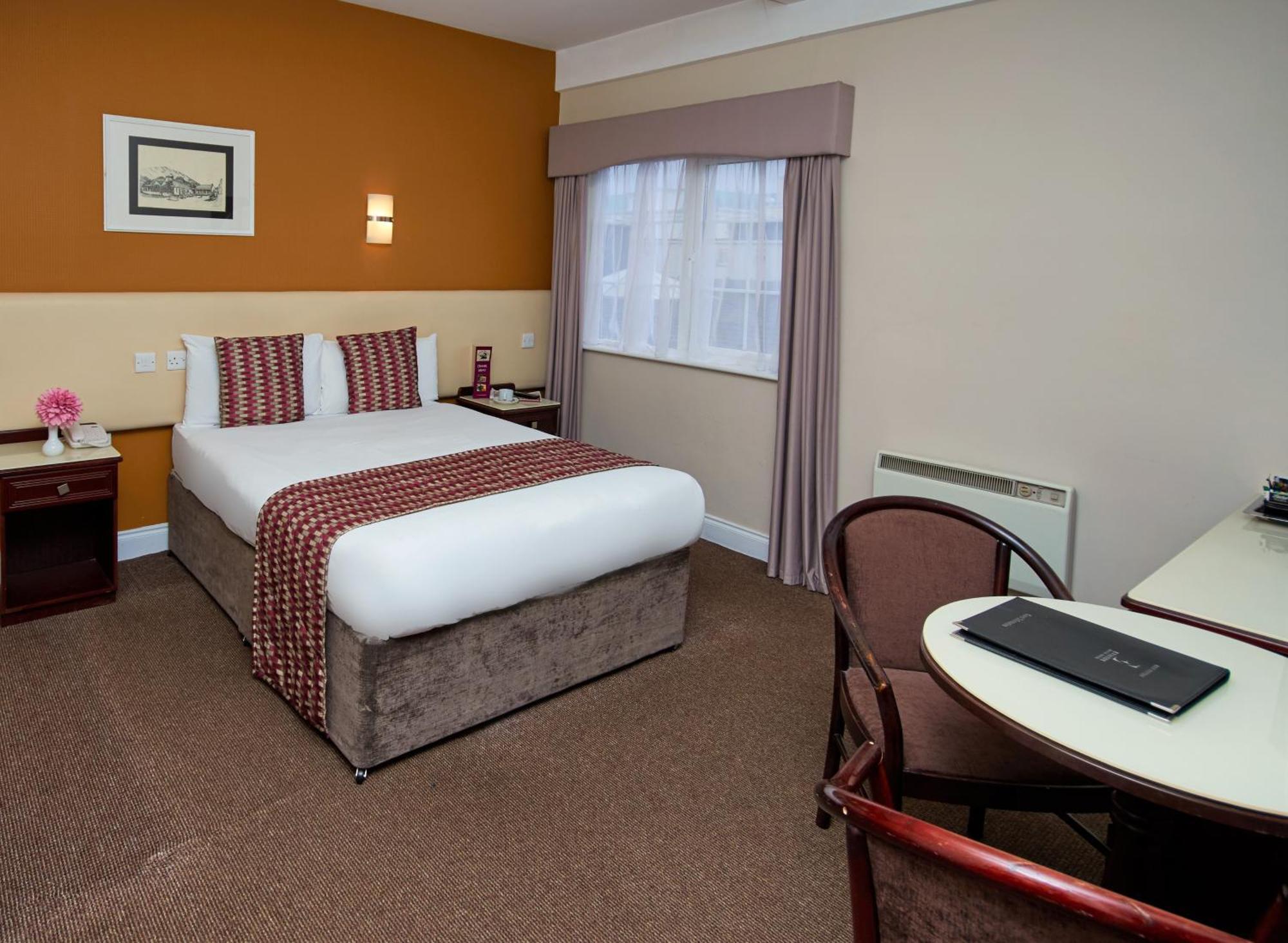 Eviston House Hotel Killarney Room photo